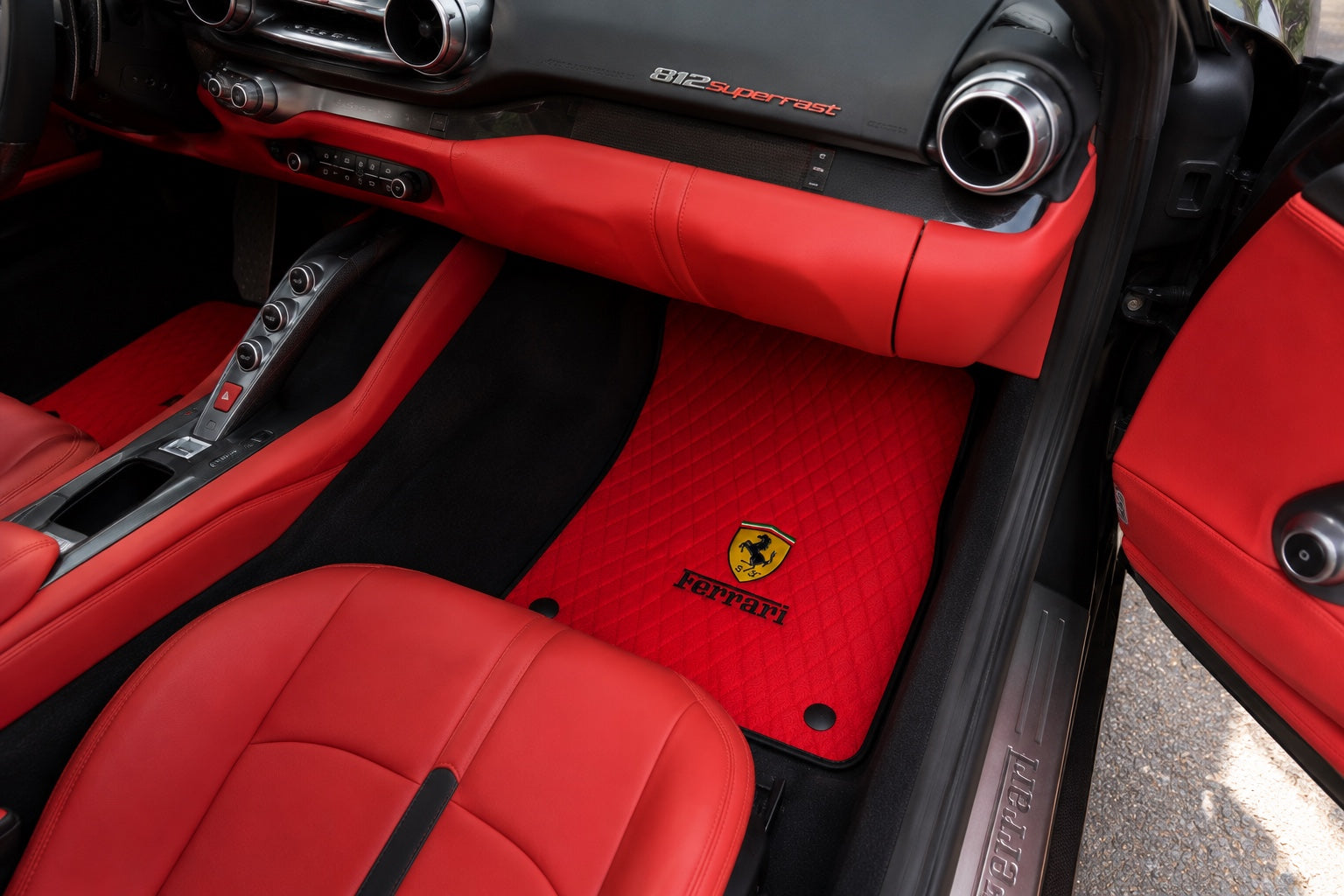 Ferrari Premium Leather Floor Mat Diamond Quilted Design